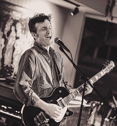 gavin lazarus